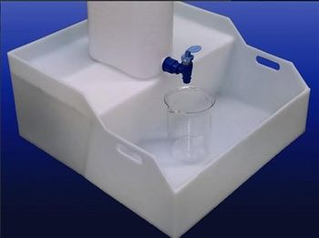 Scientific Plastics adds “Carboy Contain” to Product Line