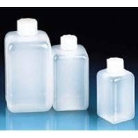 BrandTech Scientific - Square Bottles with Screw Caps BrandTech Scientific - Square Bottles with Screw Caps