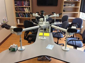 OnePointe Solutions - Microscope Tables