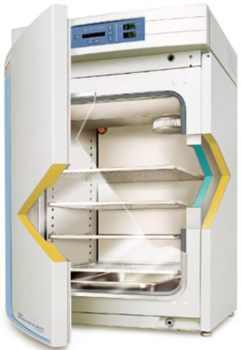 Thermo Scientific - Forma&trade; Series II 3110 Water-Jacketed CO2 Incubators