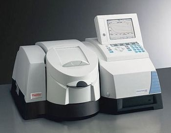 Thermo Scientific - UV-Visible Spectrophotometer Evolution 600
