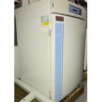 Thermo Forma - 3110 Water Jacketed CO2 Incubator